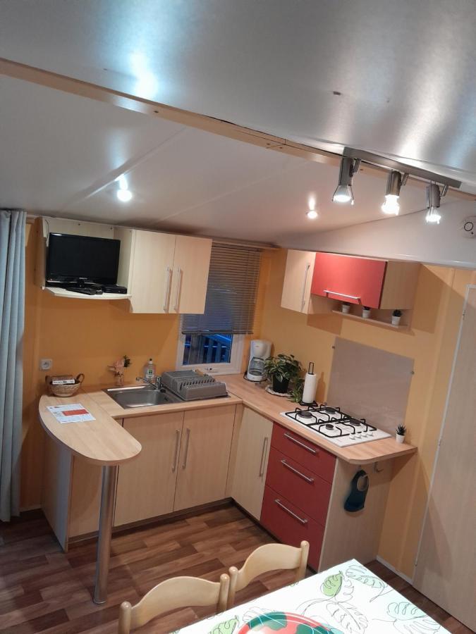 Location Mobil-Home Le Parc Des Roches Saint-Cheron ภายนอก รูปภาพ